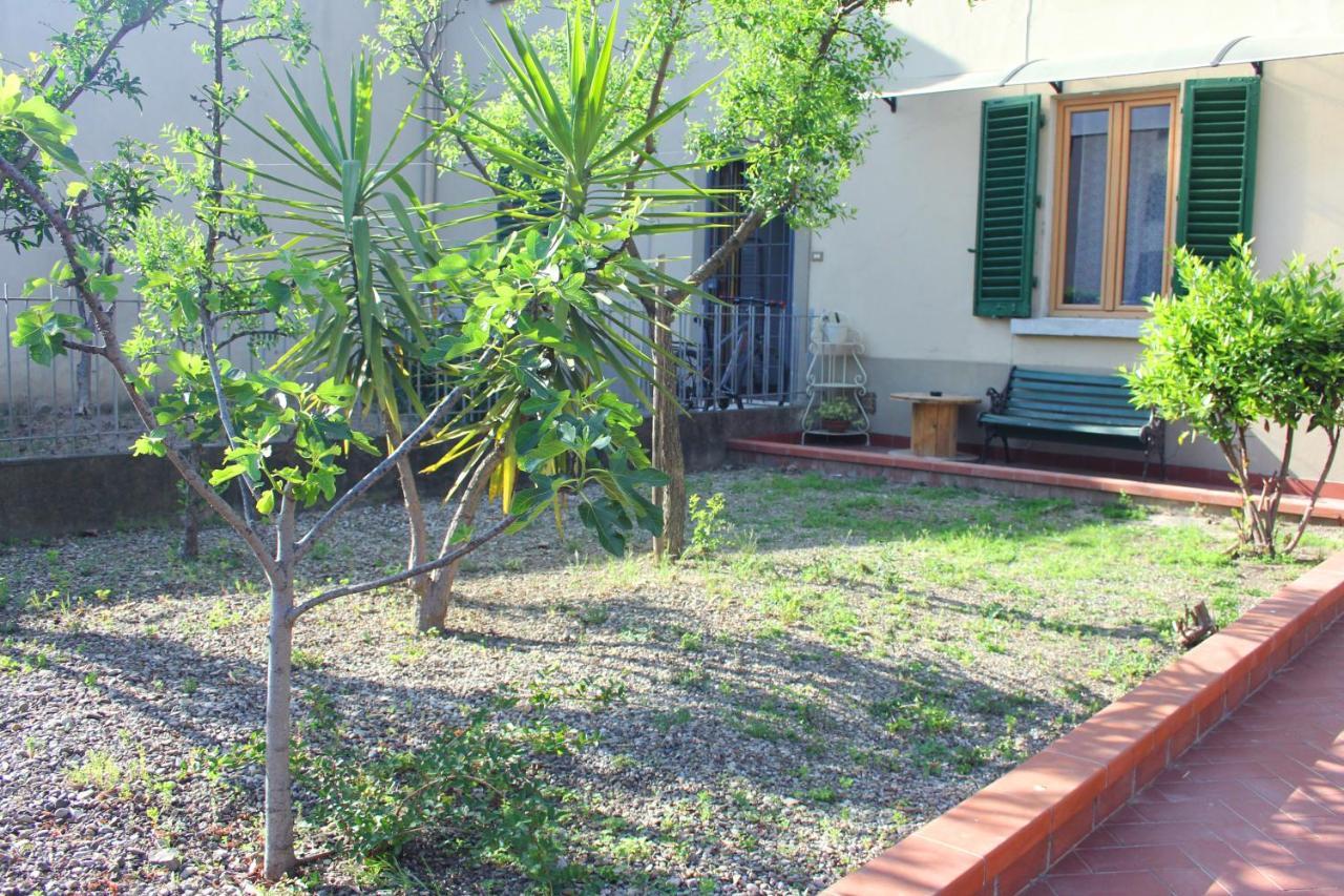 L' Oasi Del Cervo - Casa Con Giardino E Posto Auto, Uscita Autostrada A11 Βίλα Φλωρεντία Εξωτερικό φωτογραφία